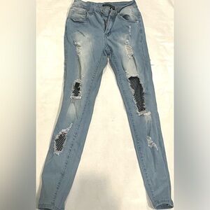 90s Grunge Alternative Ripped Denim Jeans Form Fitting Curve Friendly Junior Fit